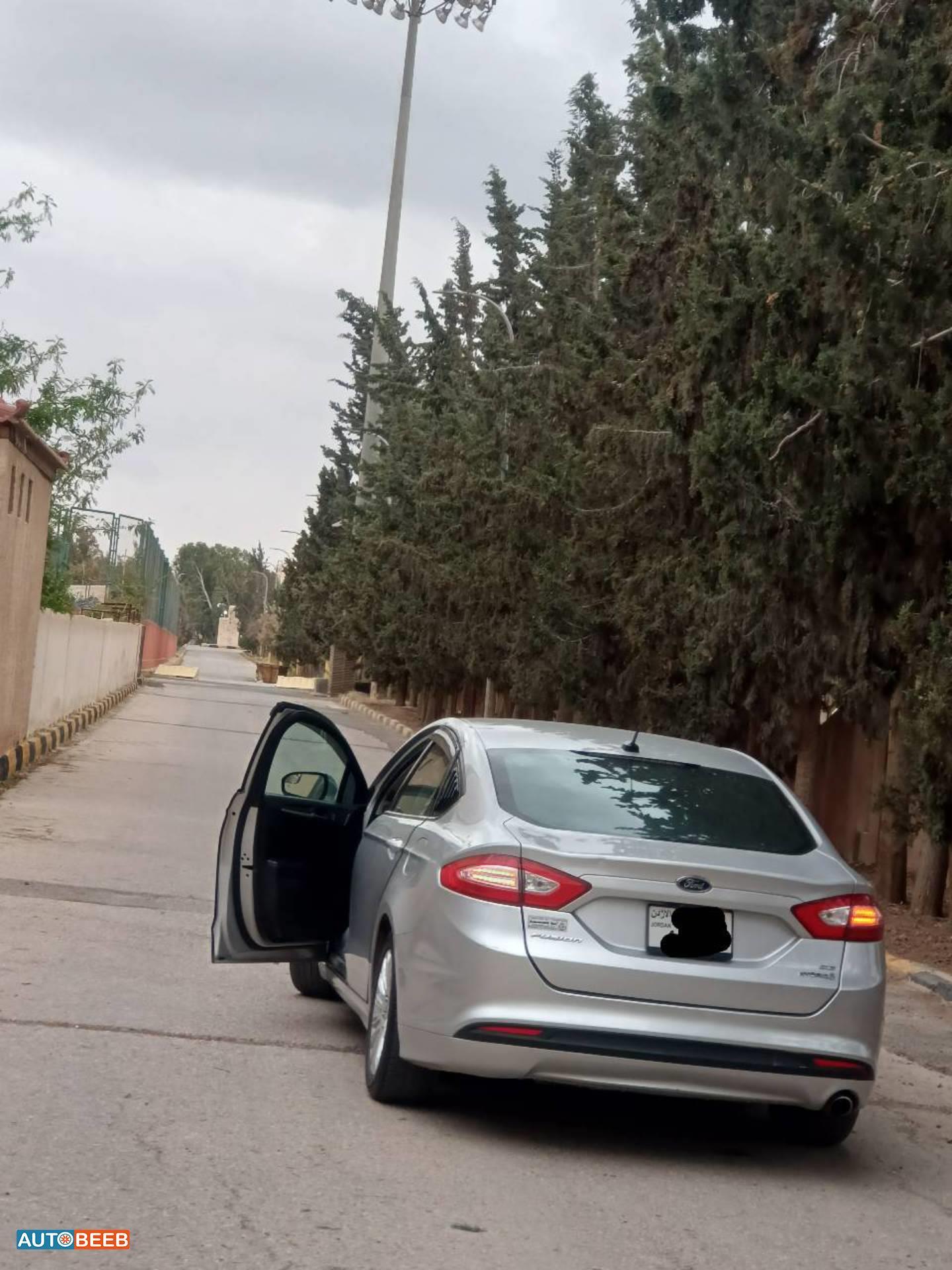 فورد فيوجن 2016