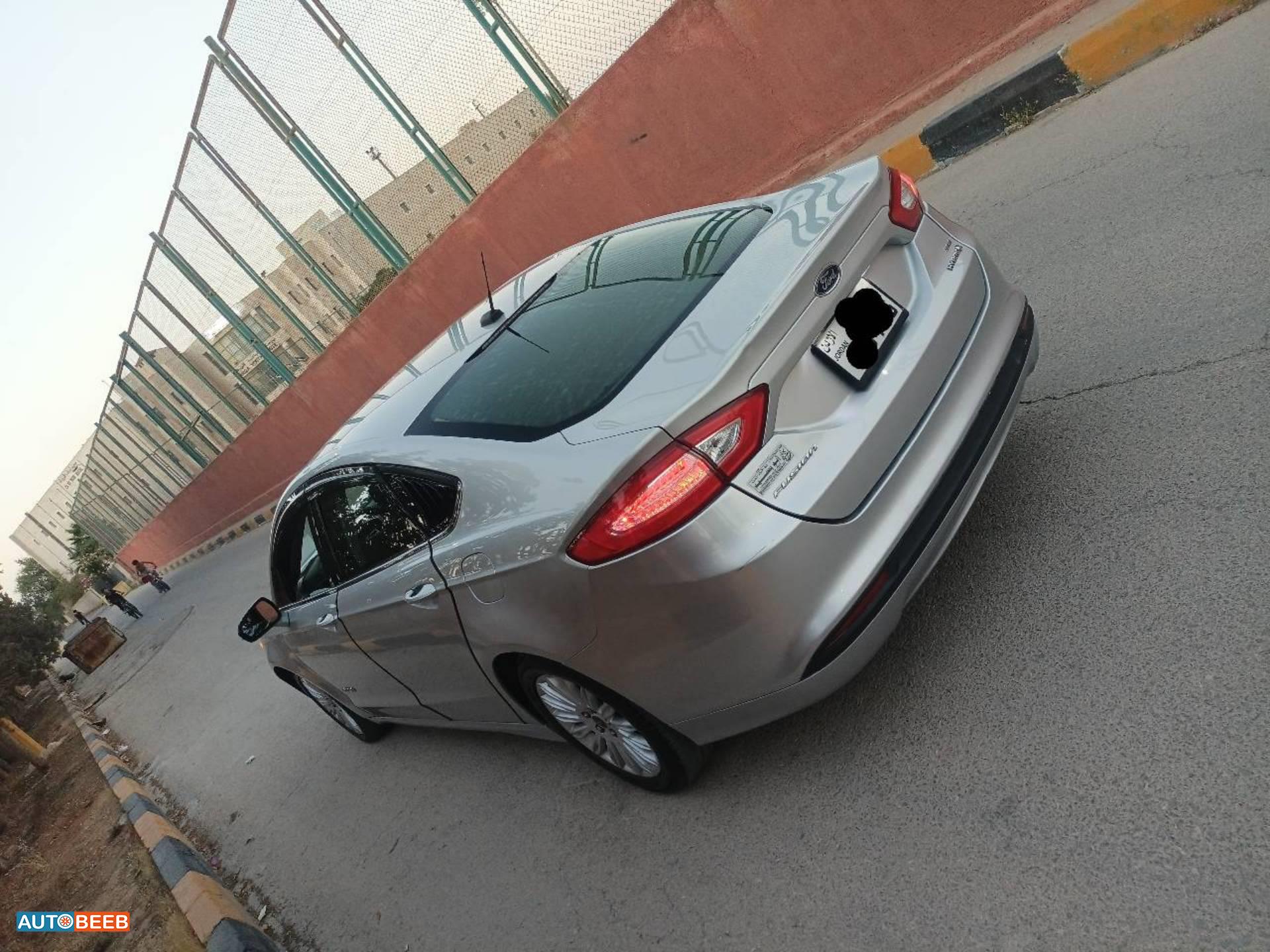 فورد فيوجن 2016