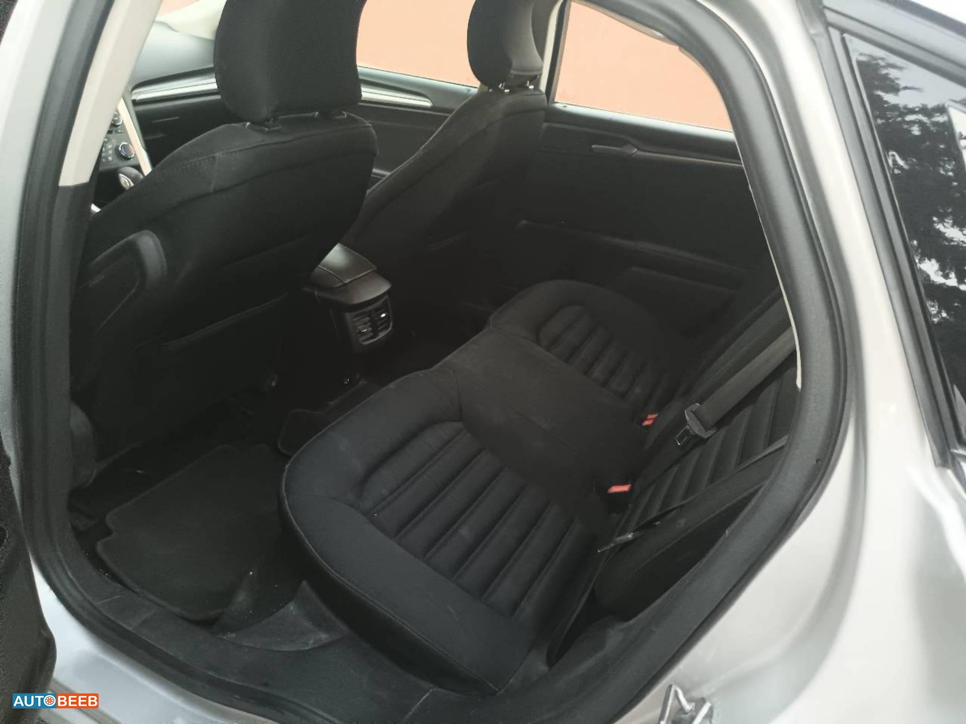 فورد فيوجن 2016