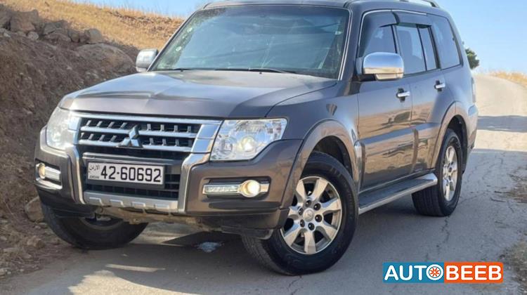 Mitsubishi Pajero 2016