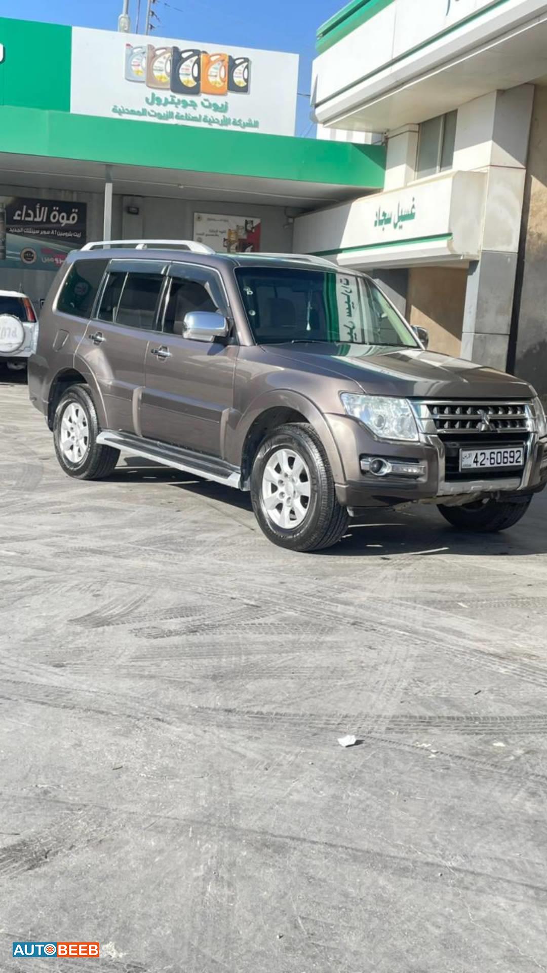 Mitsubishi Pajero 2016