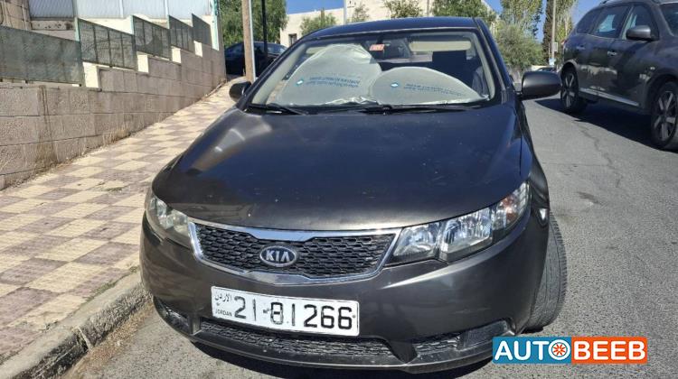 كيا سيراتو 2012