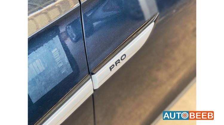 Volkswagen ID.6 2022