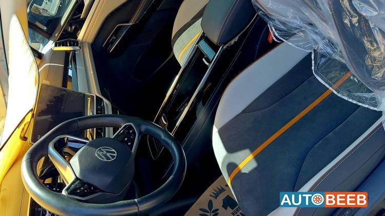 Volkswagen ID.6 2022