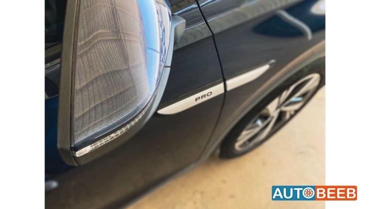 Volkswagen ID.6 2022