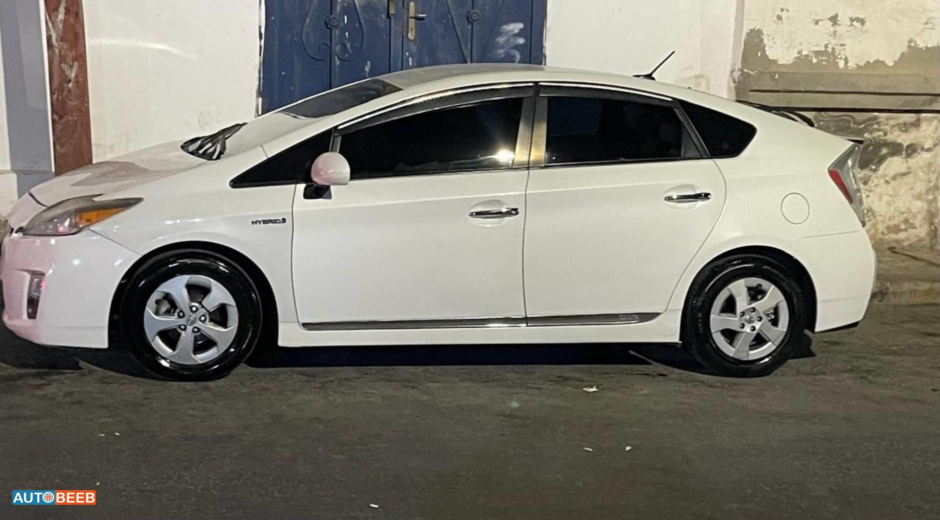 تويوتا بريوس 2011