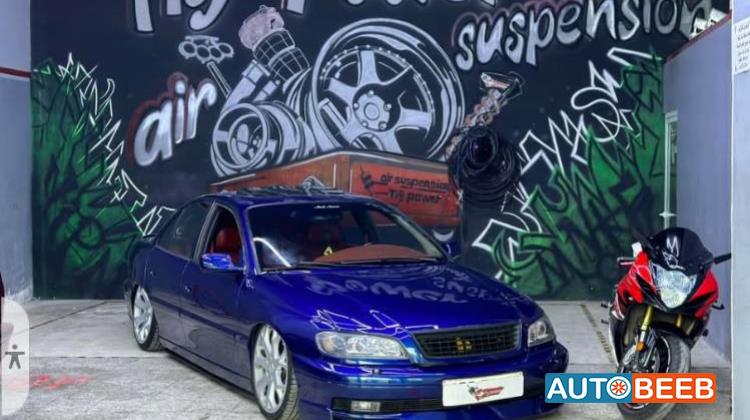 اوبل اوميجا 2002