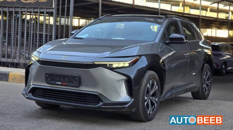 تويوتا bZ4X 2022