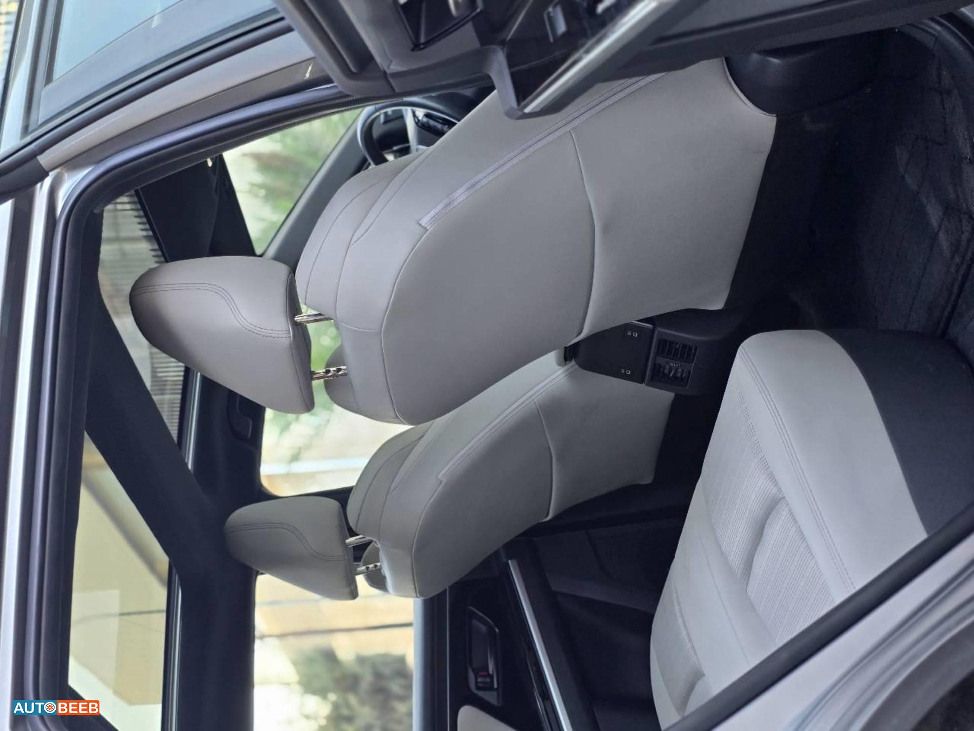 تويوتا bZ4X 2022