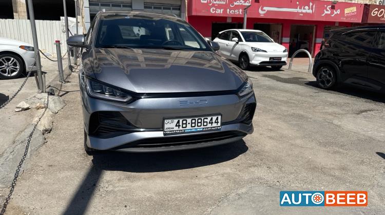 بي واي دي E2 2023