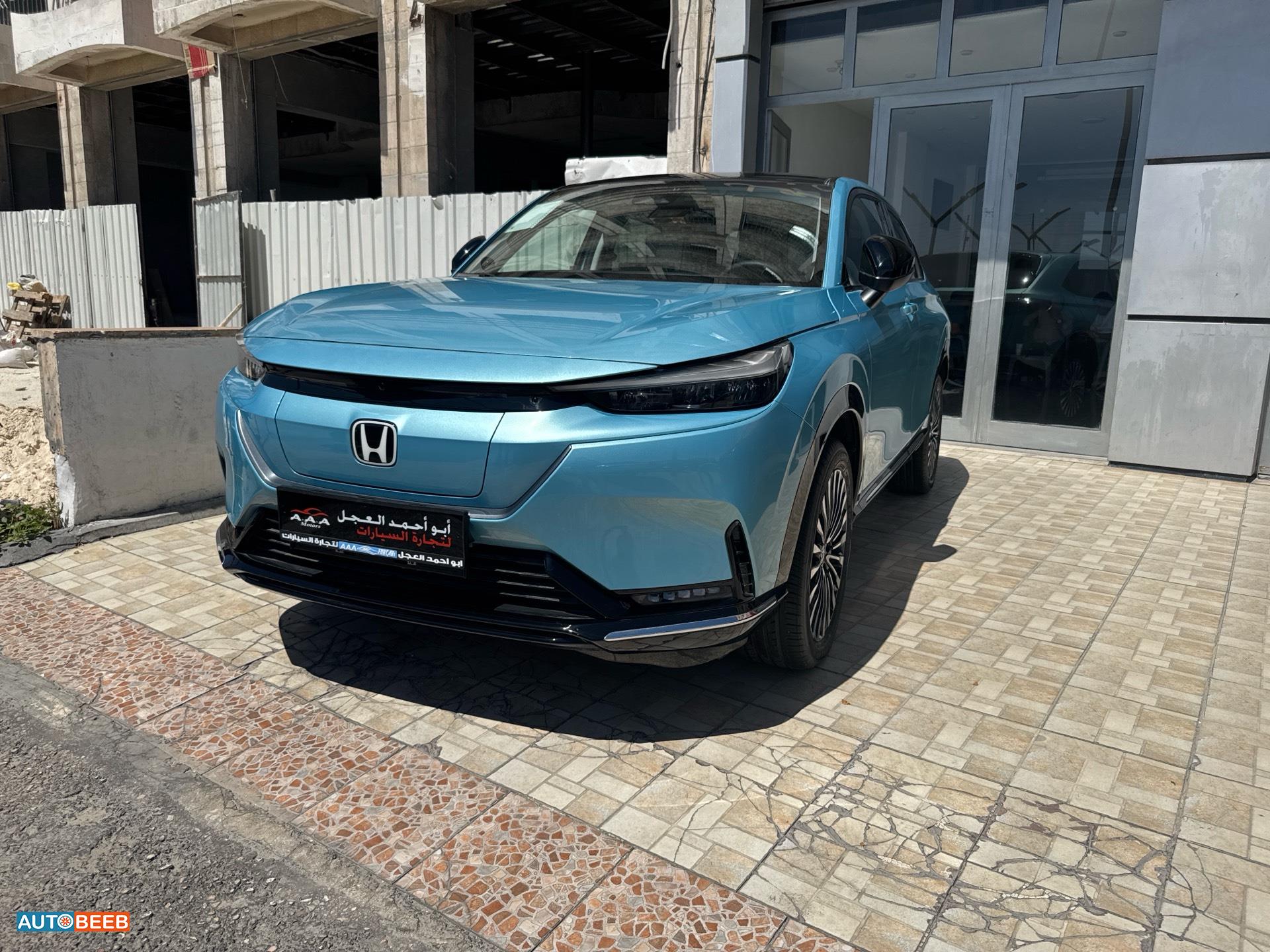 هوندا e:NS1 2023