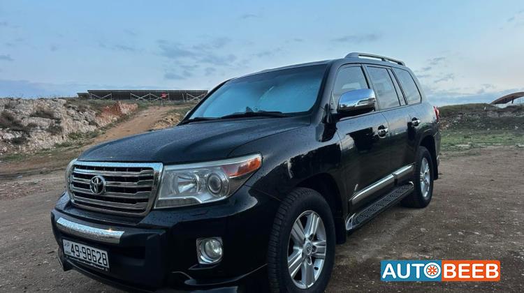 Toyota Land Cruiser 2014