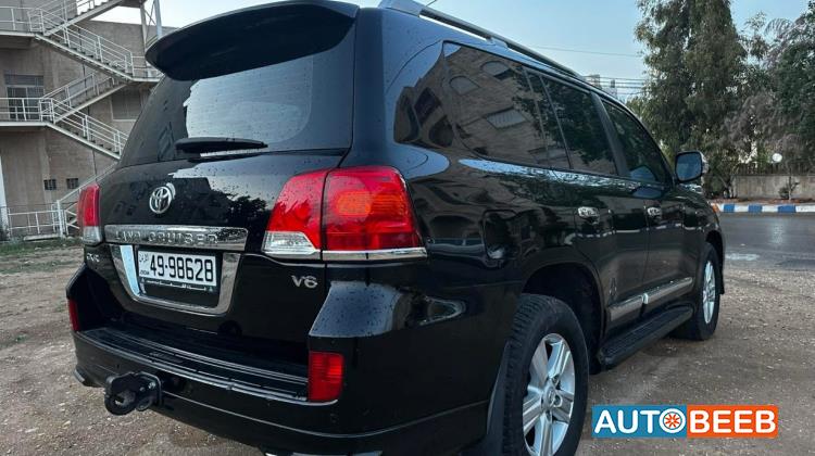 Toyota Land Cruiser 2014