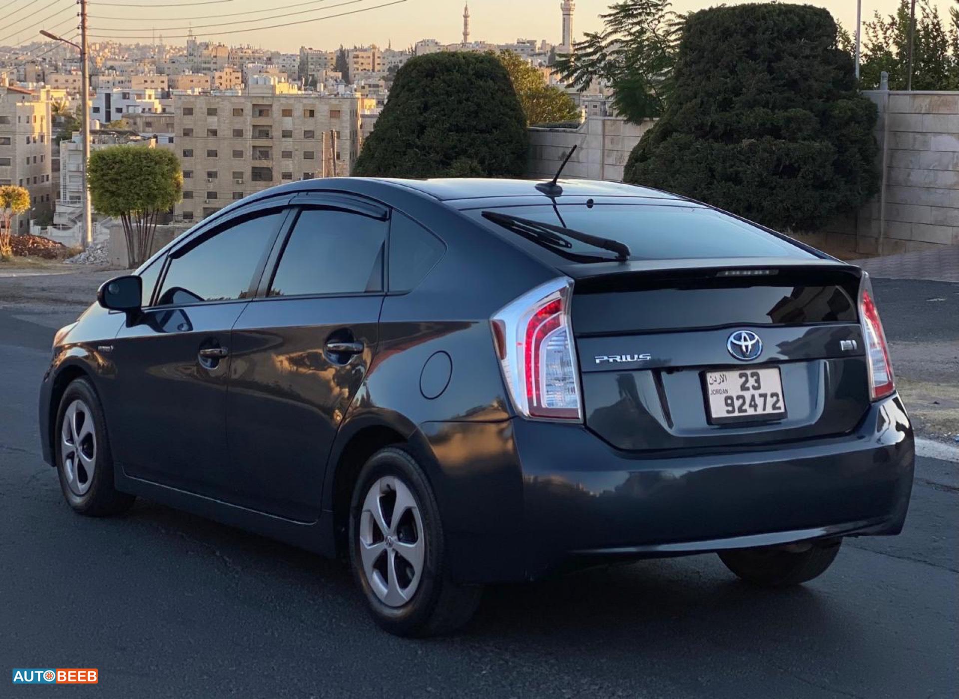 Toyota Prius 2015