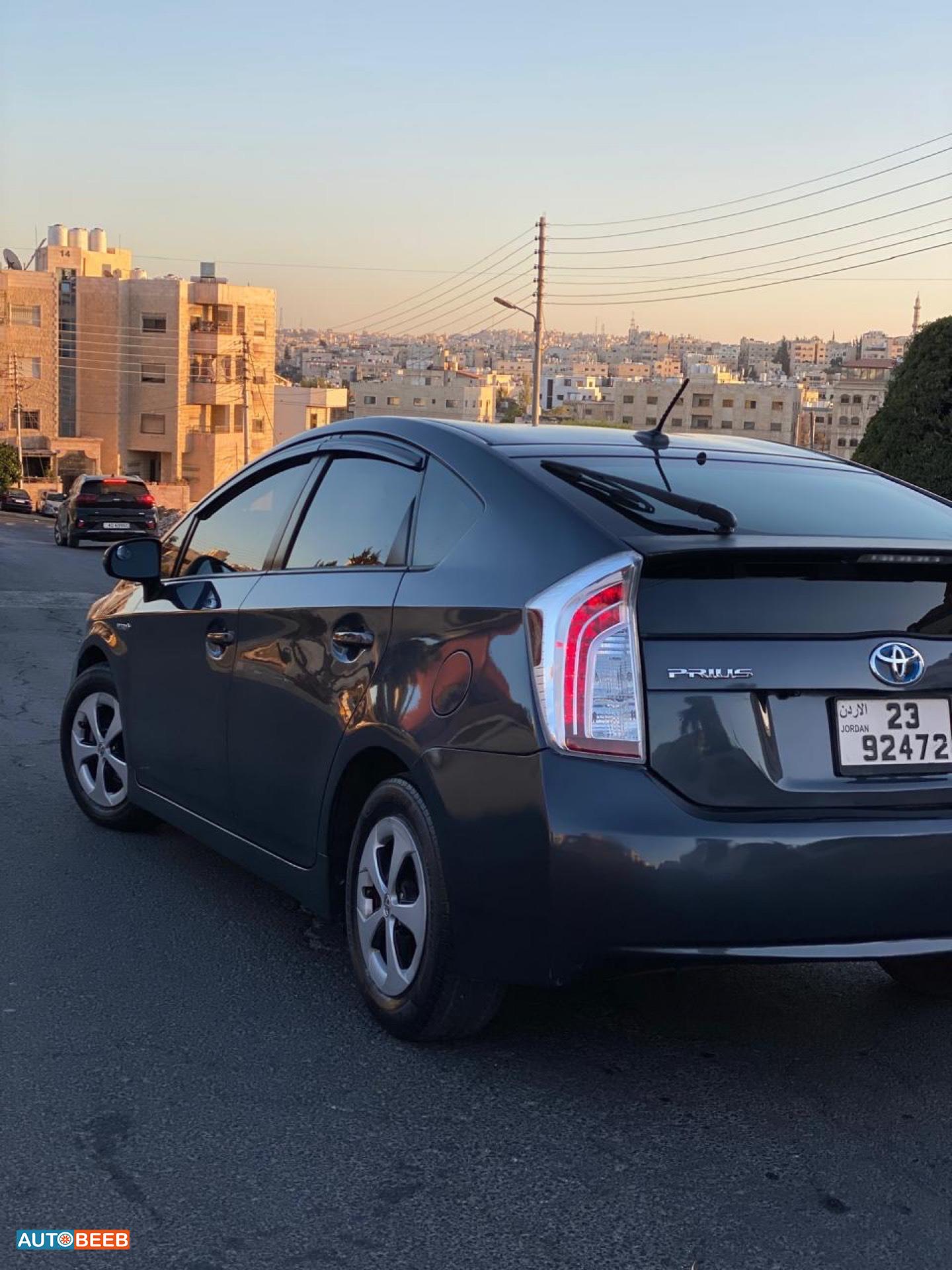 Toyota Prius 2015