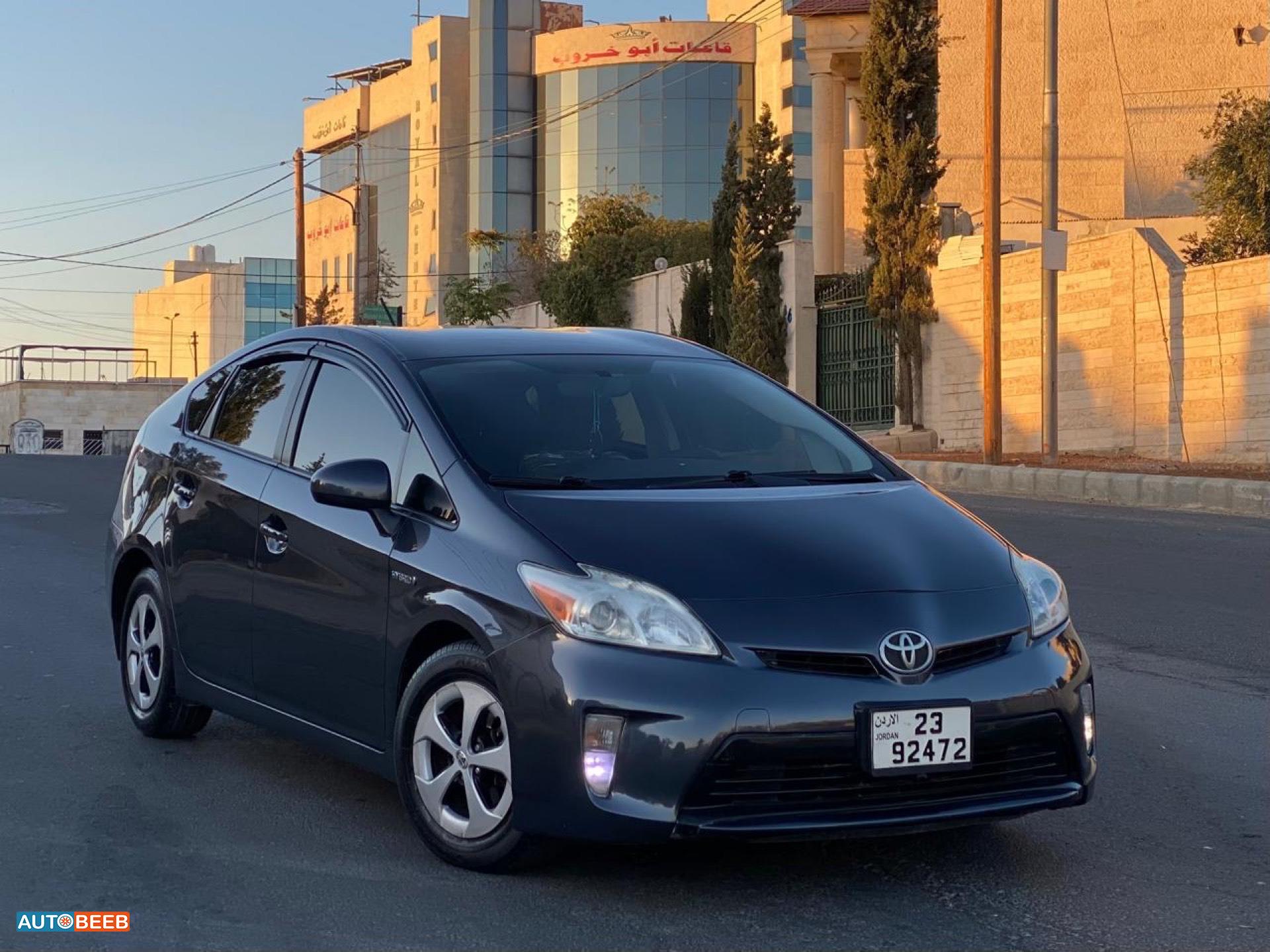 Toyota Prius 2015
