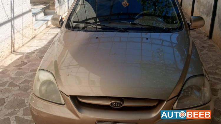 كيا ريو 2004