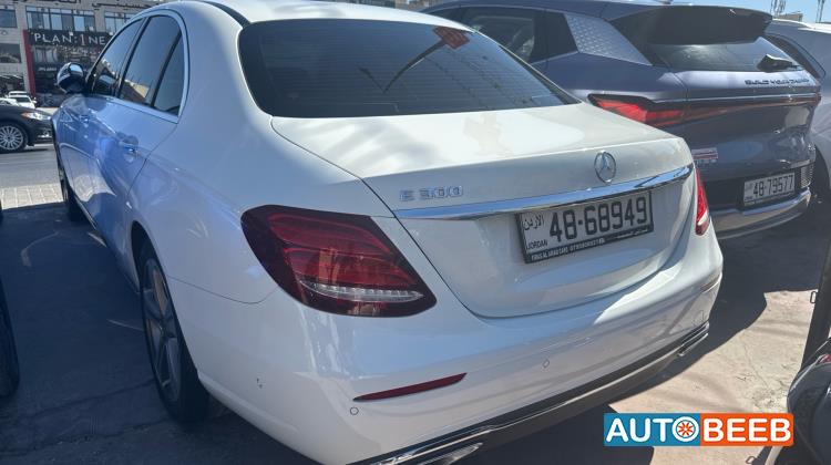 مرسيدس بنز E300 2019