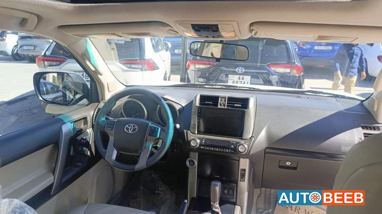 Toyota Prado 2011