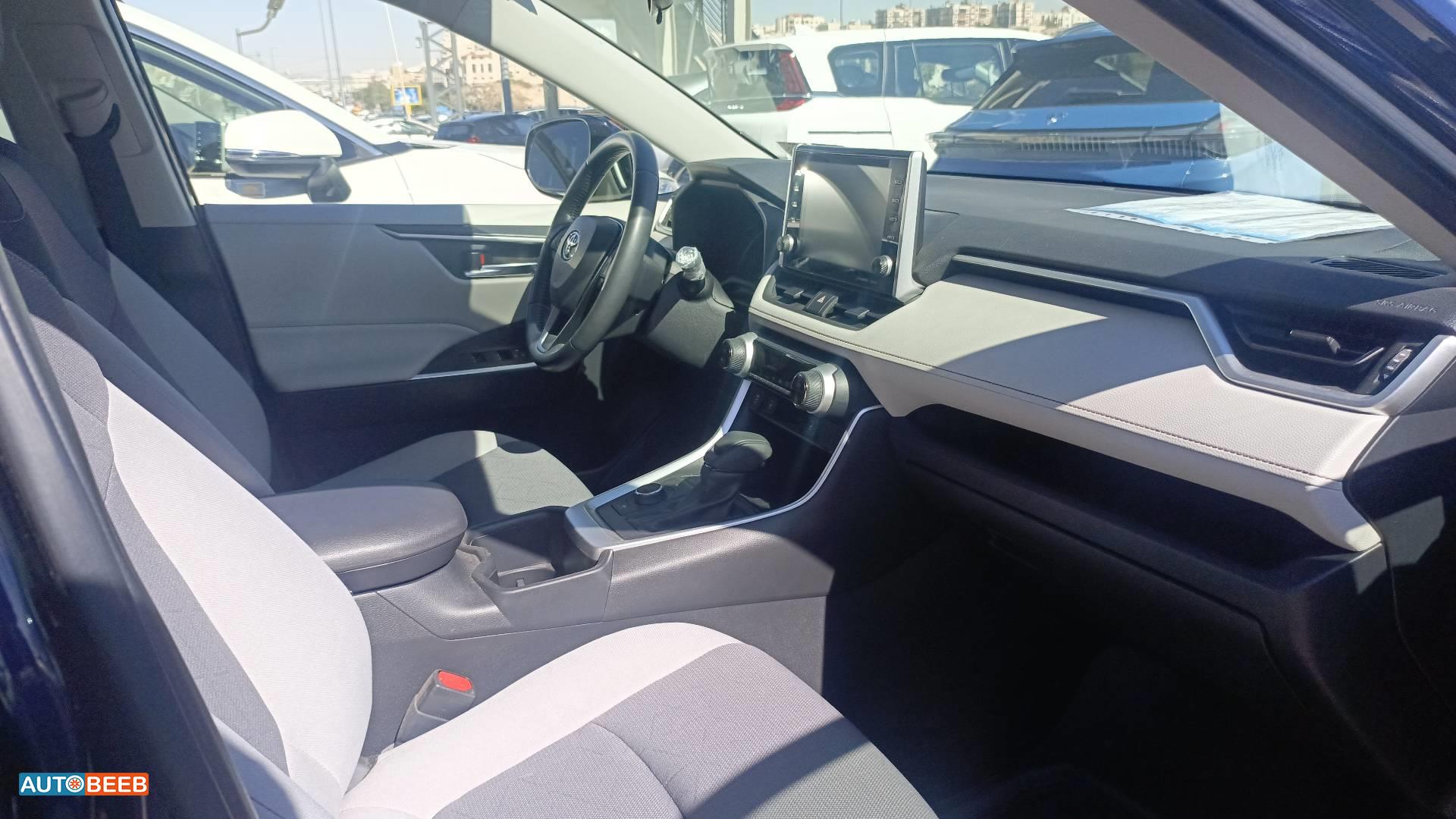 تويوتا راف فور 2022