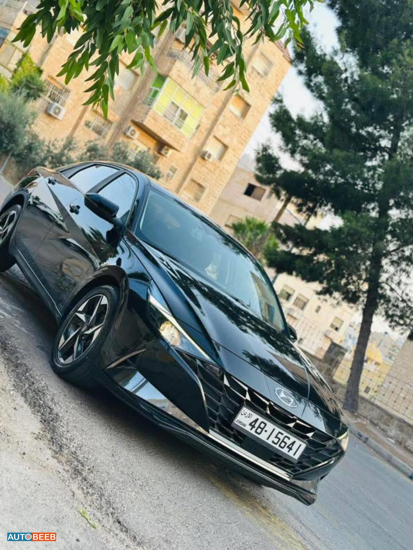 Hyundai Elantra 2021