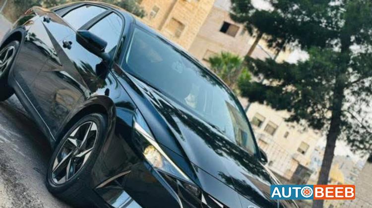 Hyundai Elantra 2021