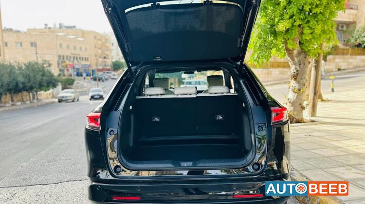 هوندا e:NP1 2023