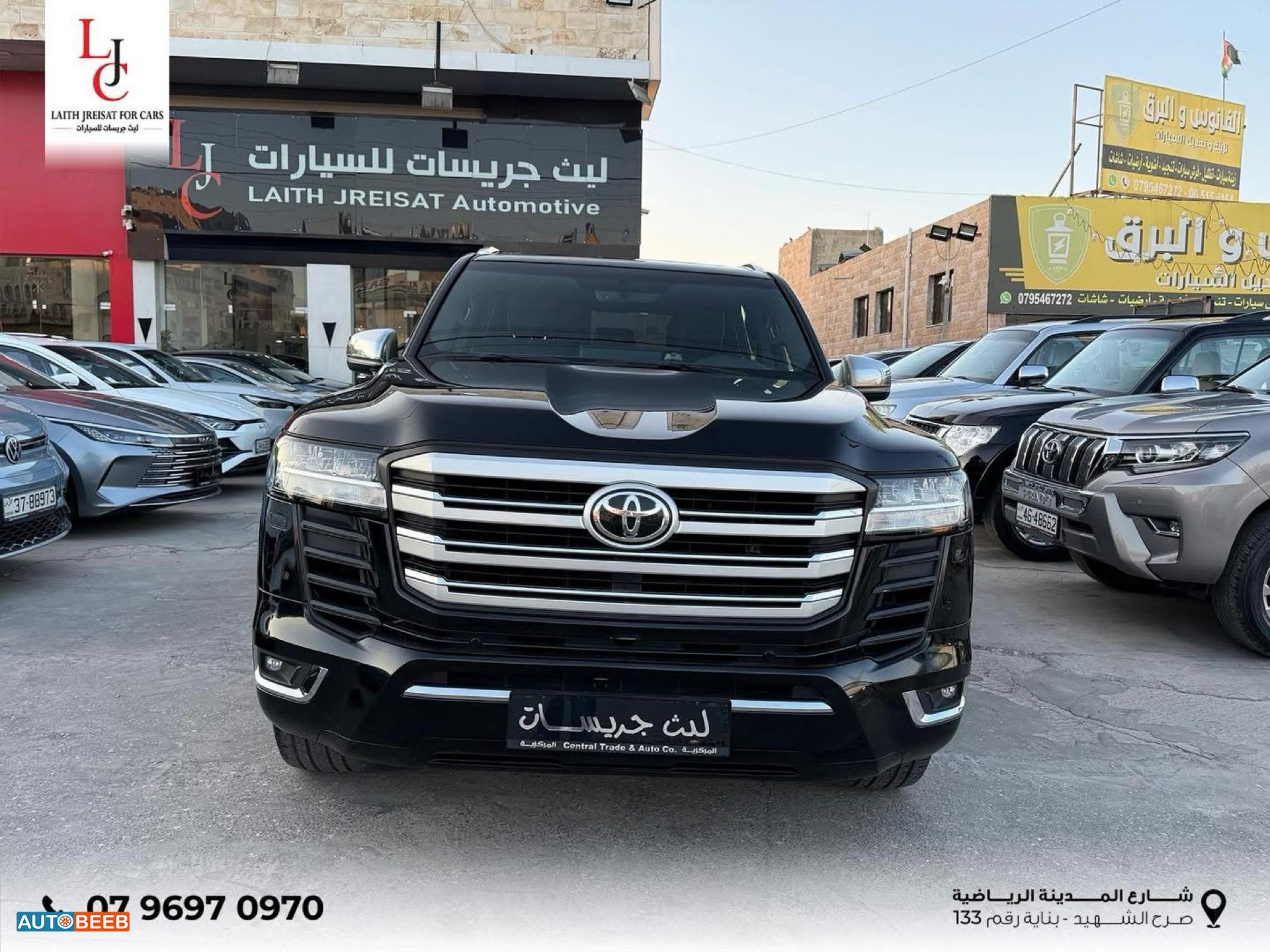 تويوتا لاندكروزر 2024