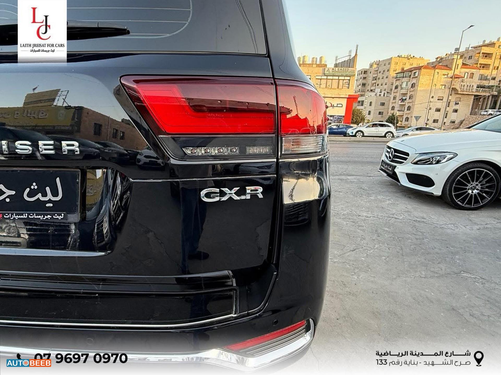 تويوتا لاندكروزر 2024