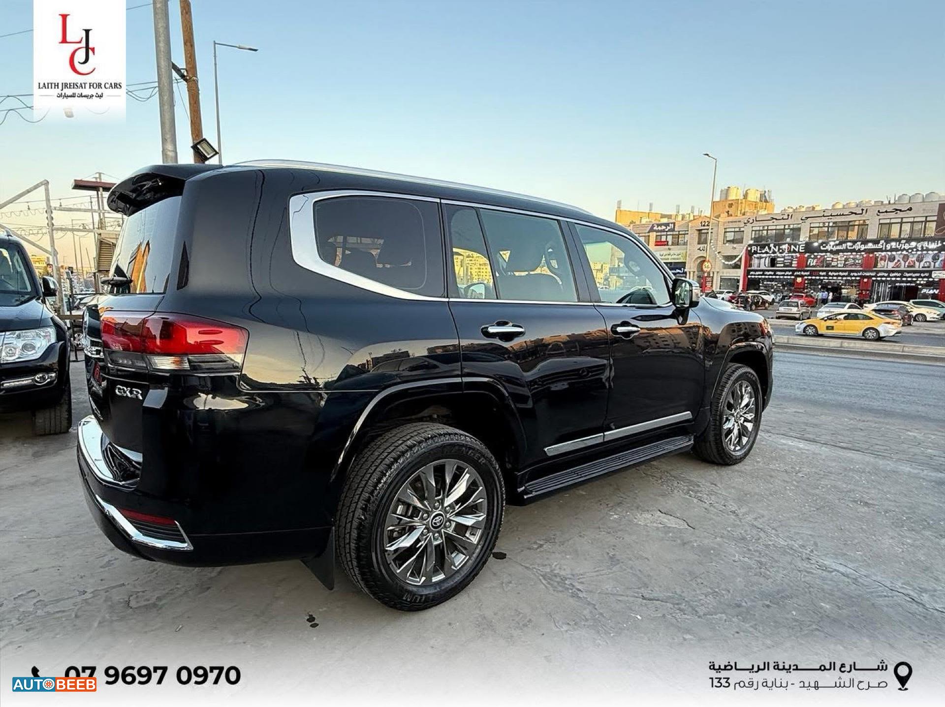 تويوتا لاندكروزر 2024