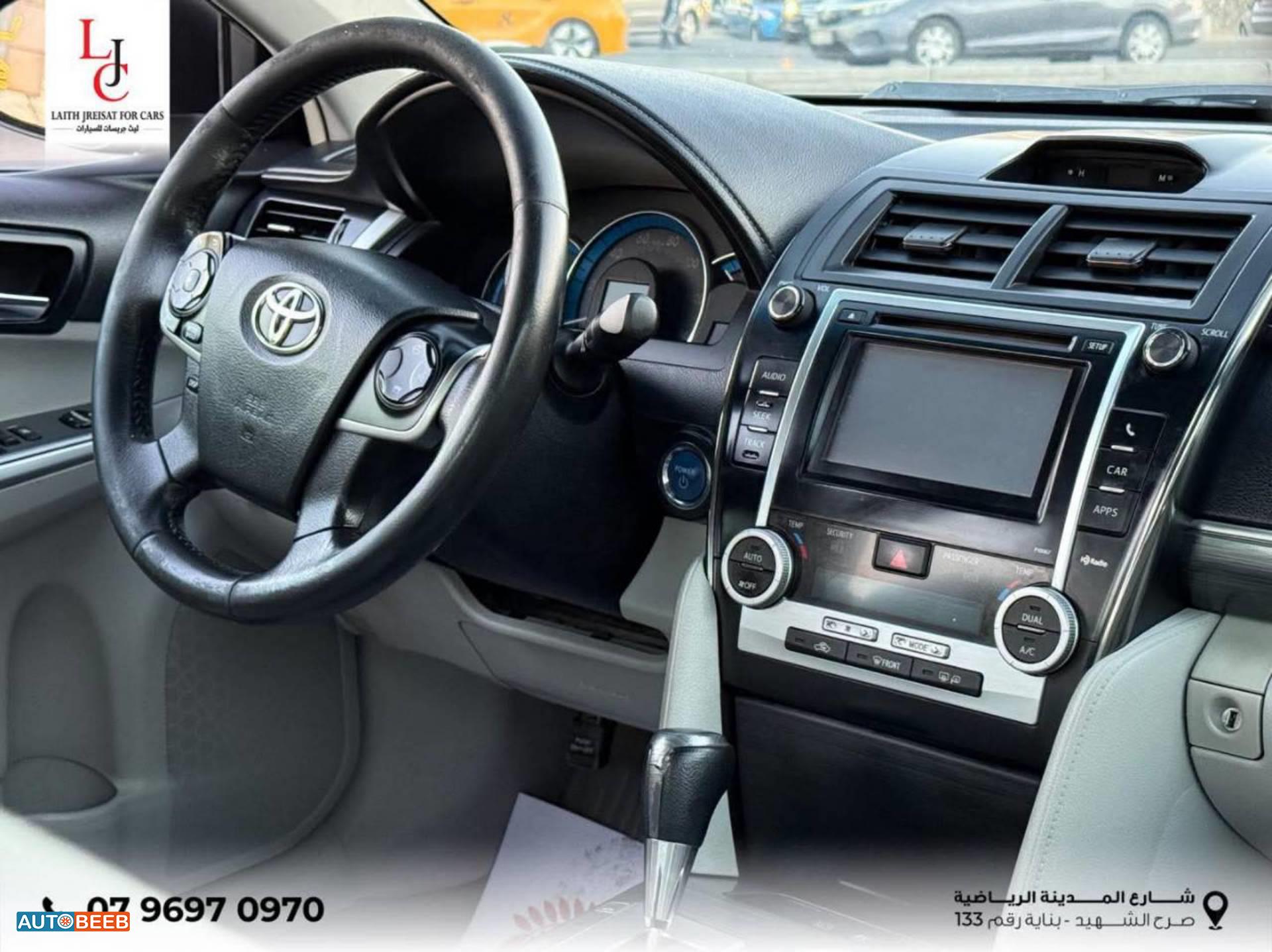 Toyota Camry 2012