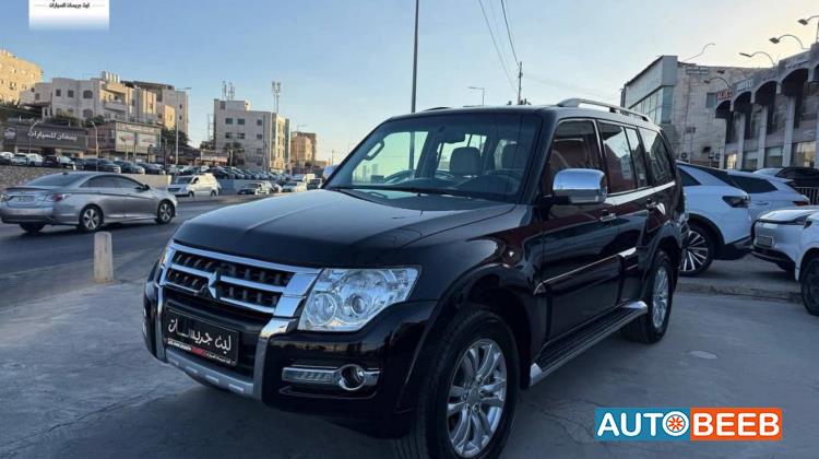 Mitsubishi Pajero 2022