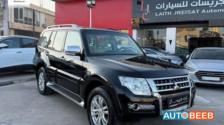 Mitsubishi Pajero 2022