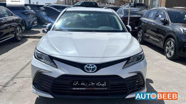 تويوتا كامري 2023