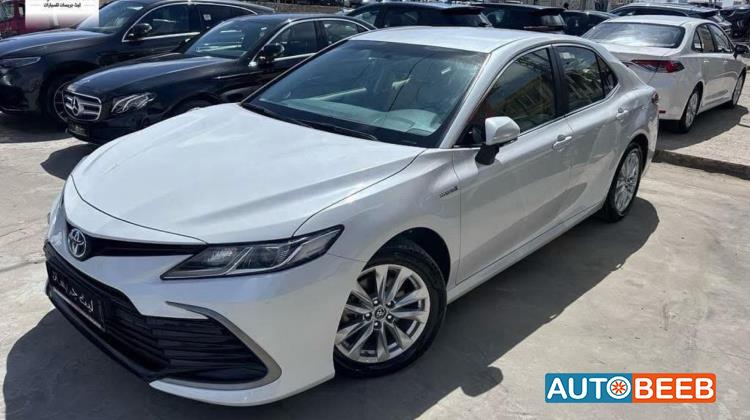 تويوتا كامري 2023