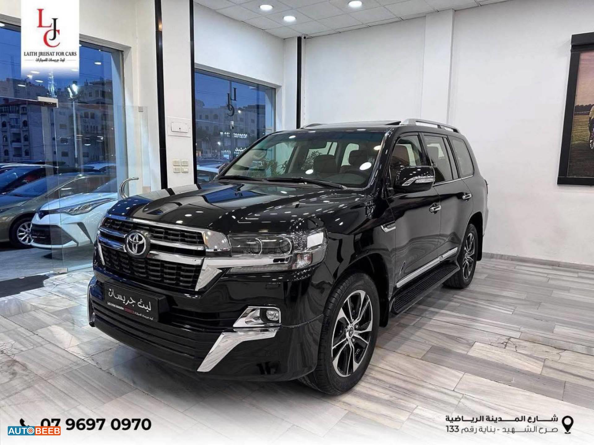 تويوتا لاندكروزر 2021