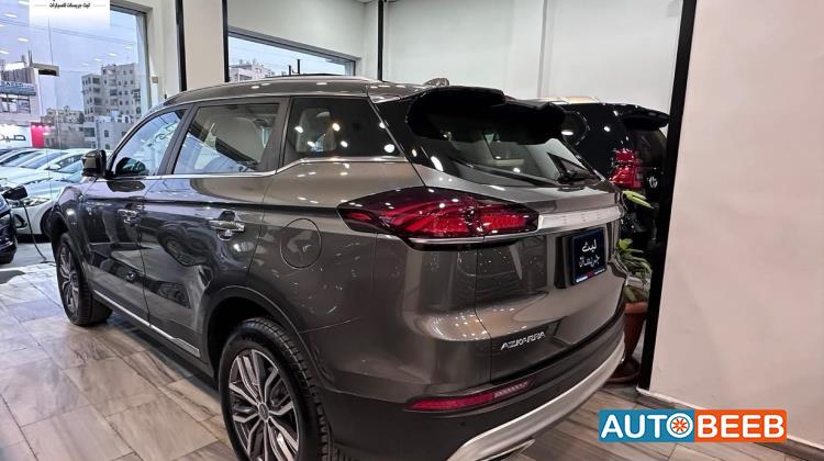 Geely Azkarra 2022