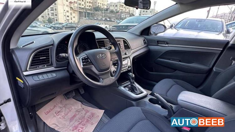 هيونداي افانتي 2017