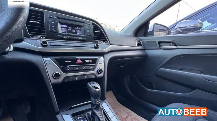 هيونداي افانتي 2017