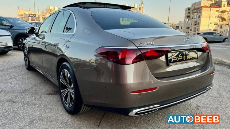 Mercedes Benz E200 2024