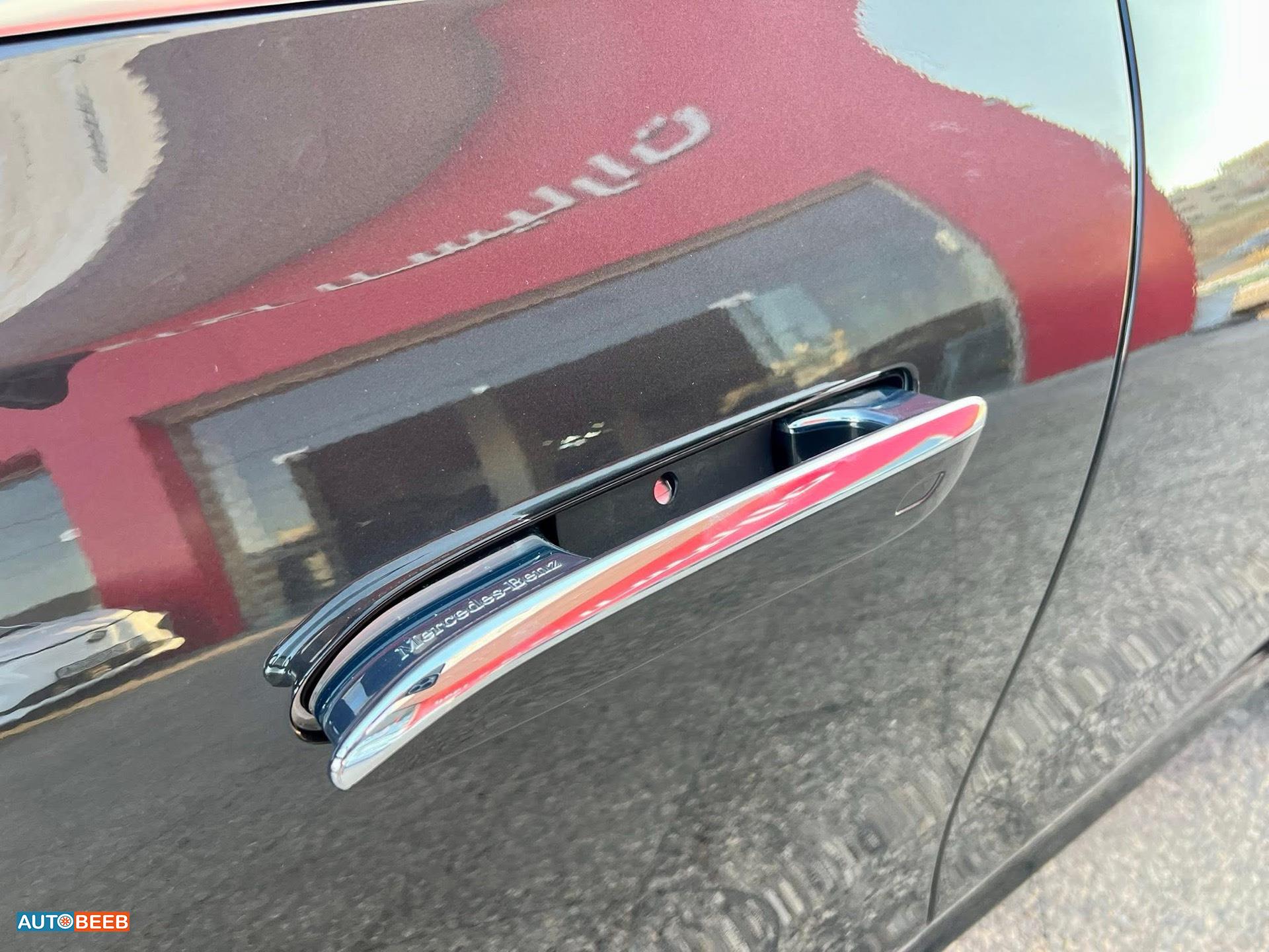 مرسيدس بنز E200 2024