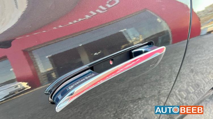 مرسيدس بنز E200 2024