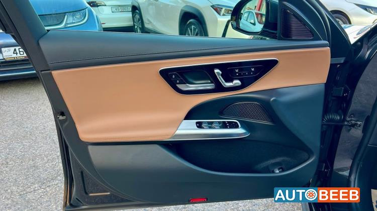 مرسيدس بنز E200 2024