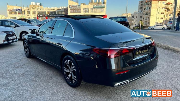 مرسيدس بنز E200 2024