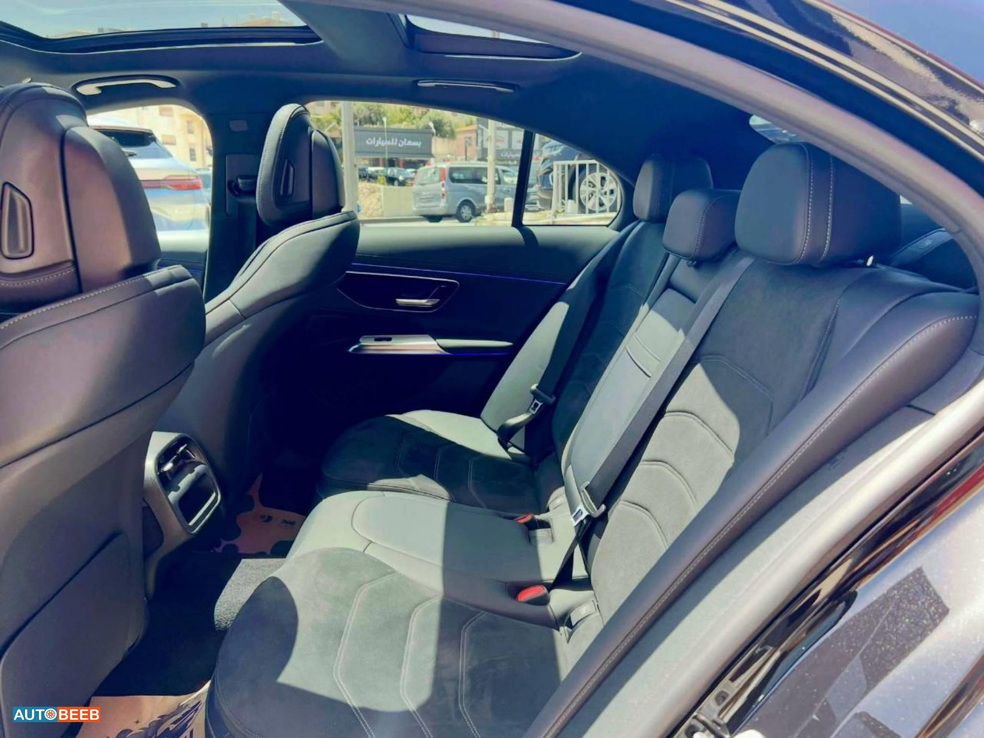 Mercedes Benz E200 2024