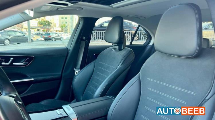 Mercedes Benz C180 2024