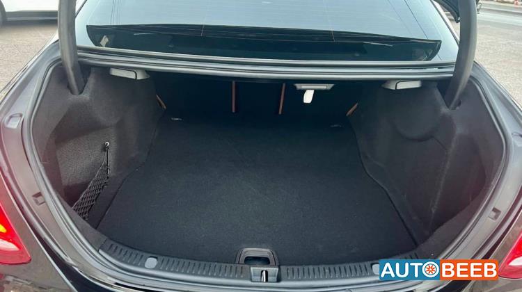 مرسيدس بنز E350 2020