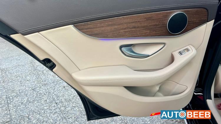 مرسيدس بنز C200 2019