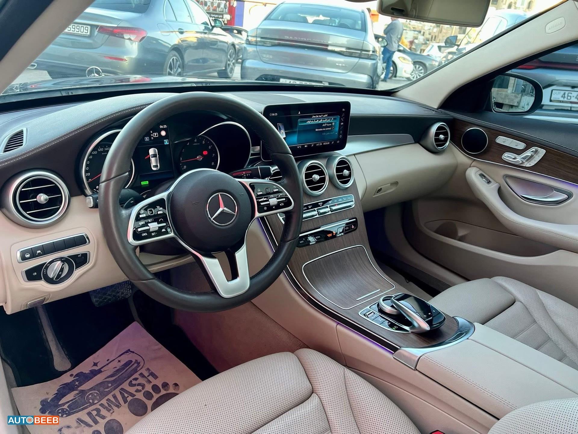 مرسيدس بنز C200 2019