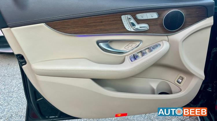 مرسيدس بنز C200 2019